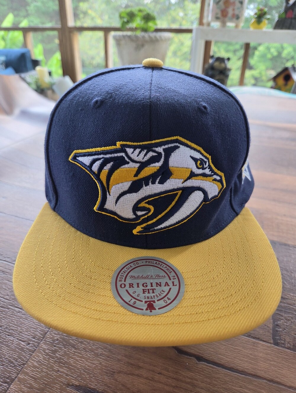 Mitchell & Ness Adult Predators Snapback Hat - Navy & Yellow. New